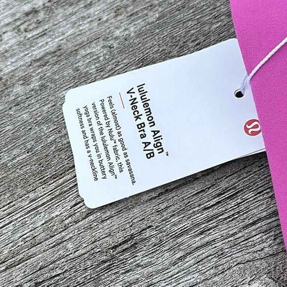 Lululemon Align V-Neck Bra Light Support, A/B Cup pow pink tone size 6 NWT - Picture 5 of 8